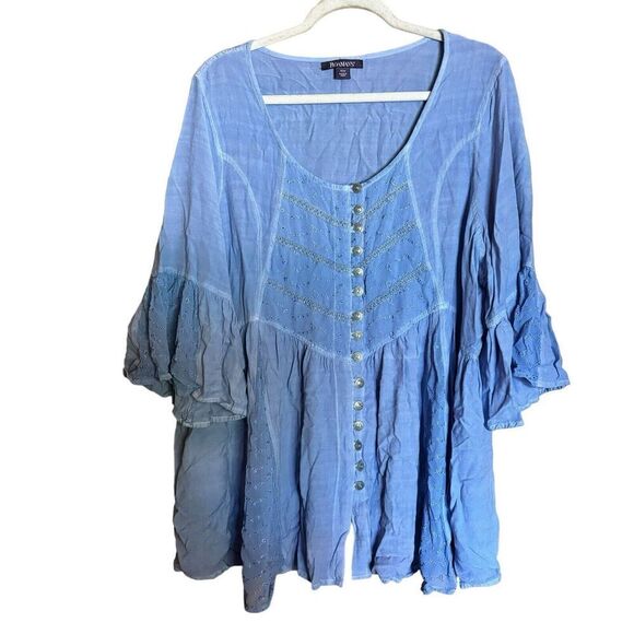Roamans Top Womens 26W Blue Eyelet Mixed Media Boho Flutter Button Detail Blouse - Picture 1 of 9